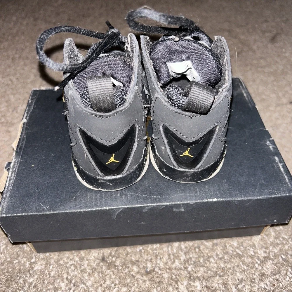 Nike Air Jordan True Flight Lace Up‎ Hi Top Toddlers 6C